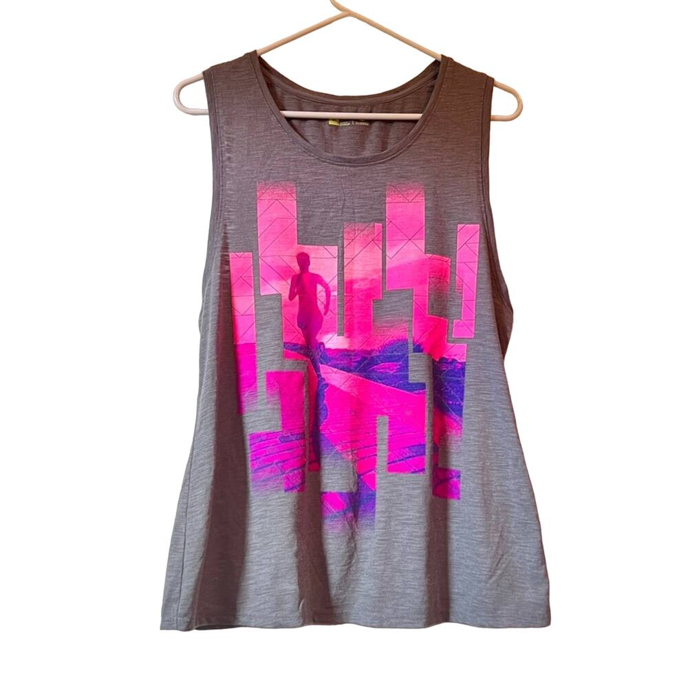 Xersion Women’s Sleeveless Workout Graphic Tank Sz M